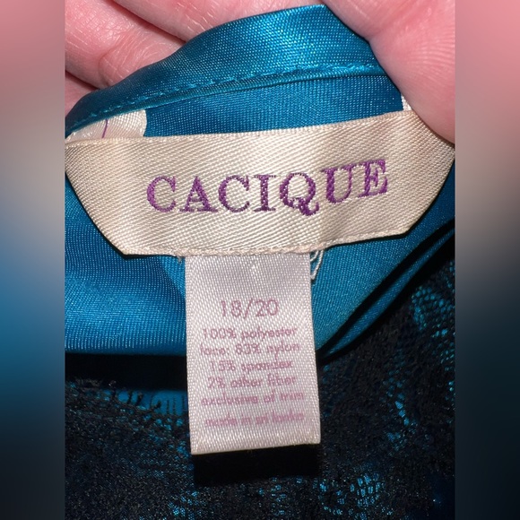 Cacique Teal and Black Lace Chemise - Picture 7 of 7